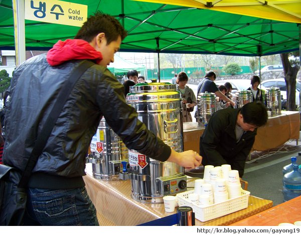 원본 크기의 사진을 보려면 클릭하세요