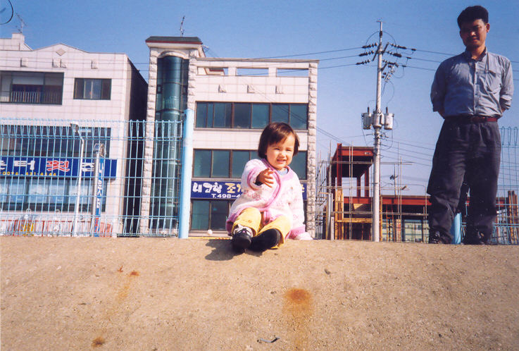 -= IMAGE 1 =-
원본 크기의 사진을 보려면 클릭하세요